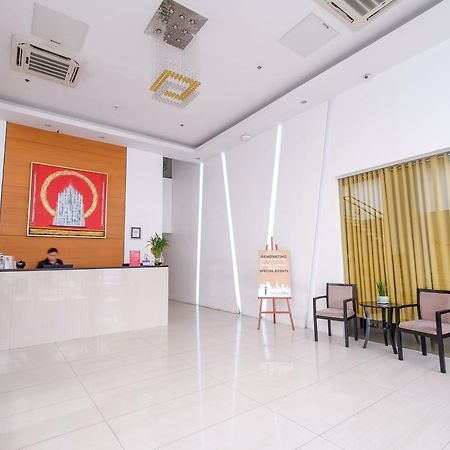 Zen Rooms Bangkal Makati Makati City Екстер'єр фото